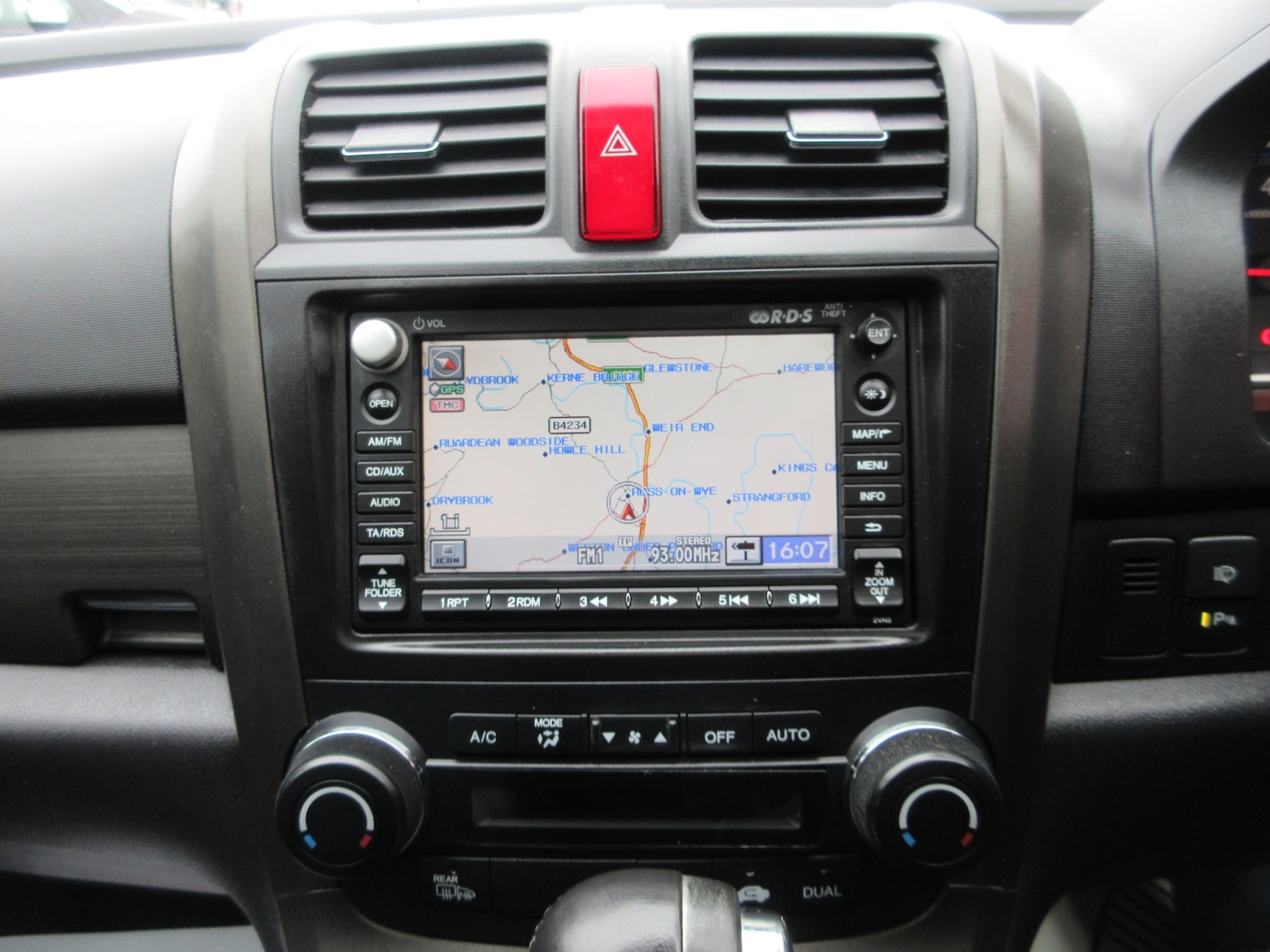 Used Honda CR-V 2010 for sale - 76299577: Photo 20