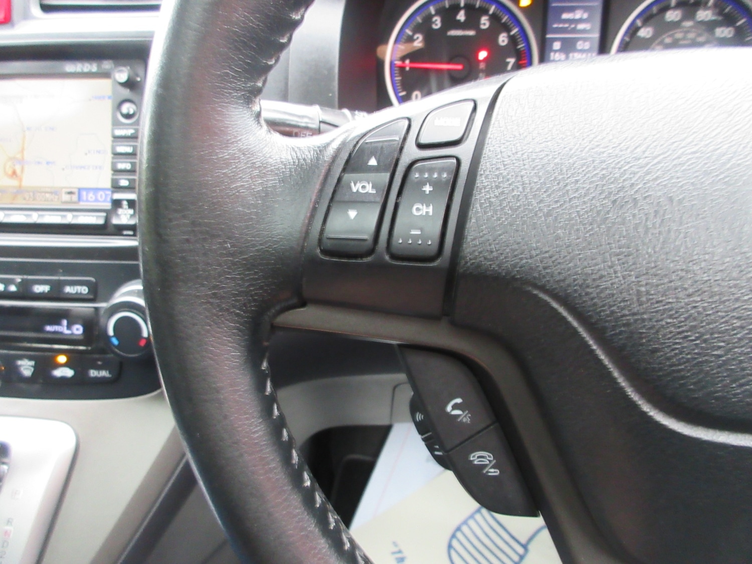 Used Honda CR-V 2010 for sale - 76299577: Photo 23