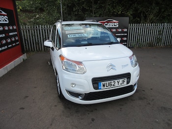 2012 (62) - 1.6 HDi 8V Exclusive 5dr