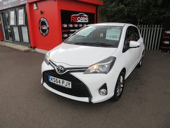 Used Toyota Yaris 2015 for sale - 79800833: Photo