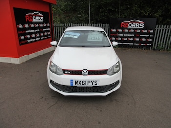 Used Volkswagen Polo 2023 for sale - 76192510: Photo 2