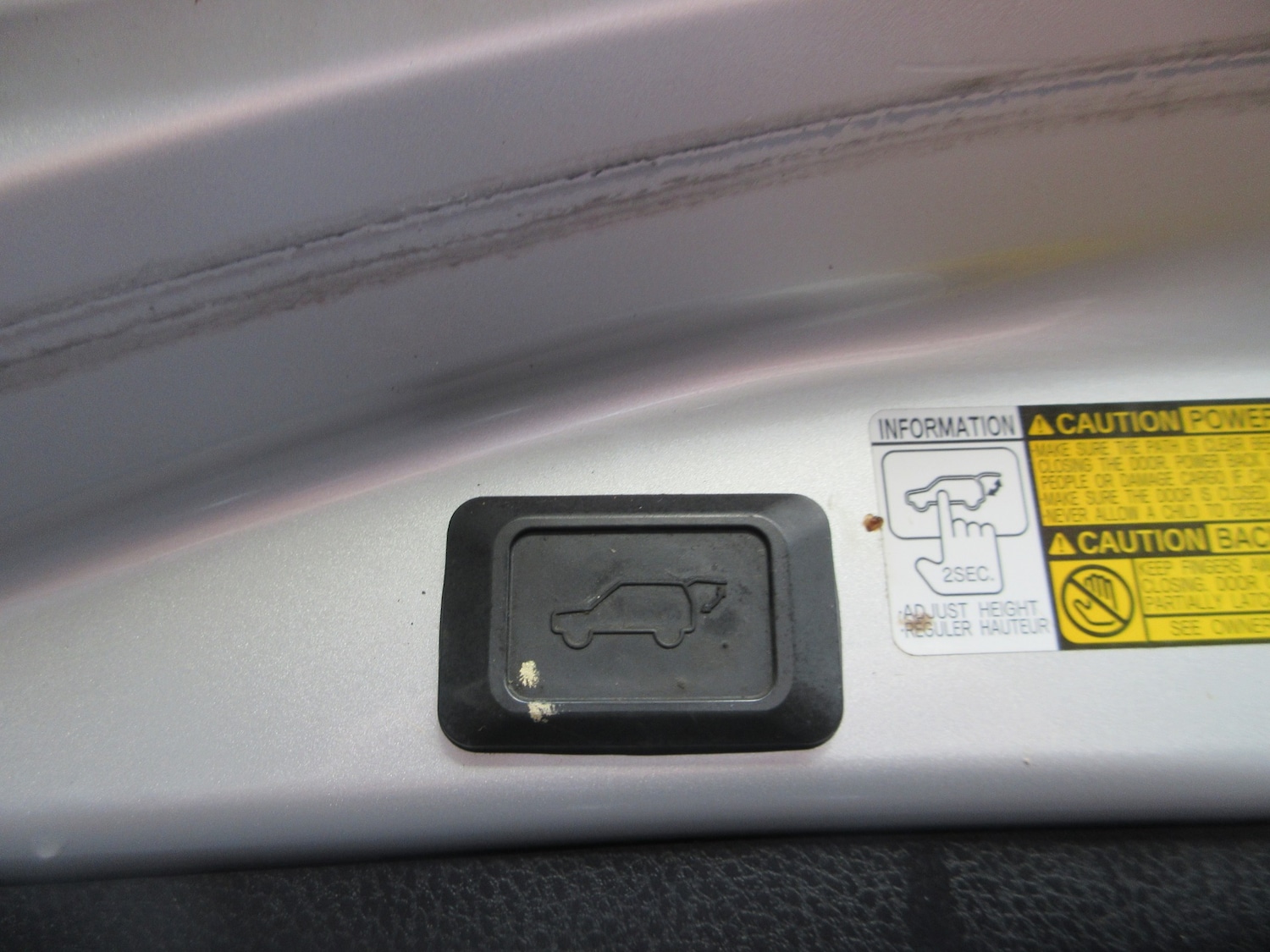 Used Toyota RAV4 2013 for sale - 77606961: Photo 24