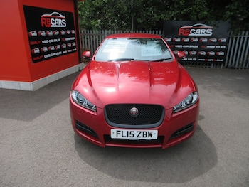 Used Jaguar XF 2015 for sale - 79152471: Photo