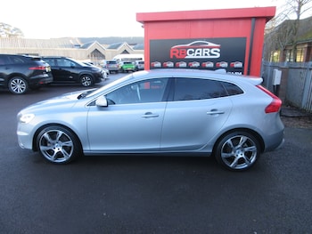 Used Volvo V40 2016 for sale - 77114276: Photo
