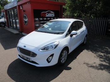 Used Ford Fiesta 2017 for sale - 78915870: Photo