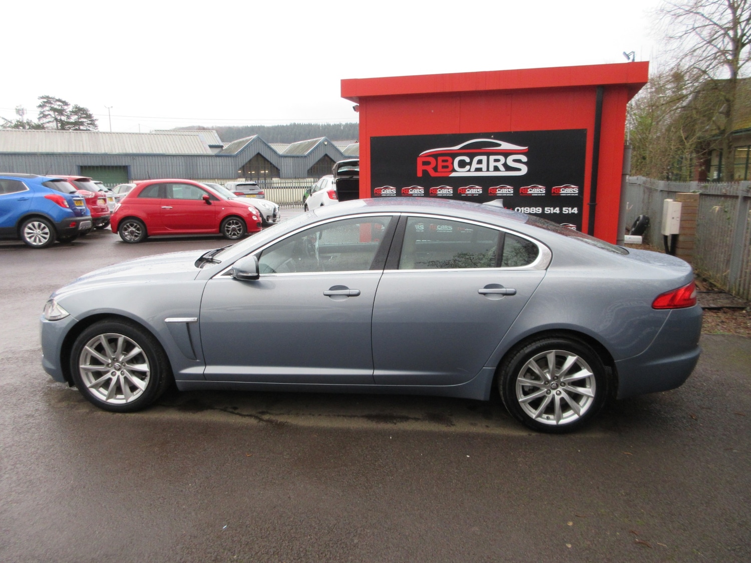 Used Jaguar XF 2013 for sale - 77261481: Photo 4