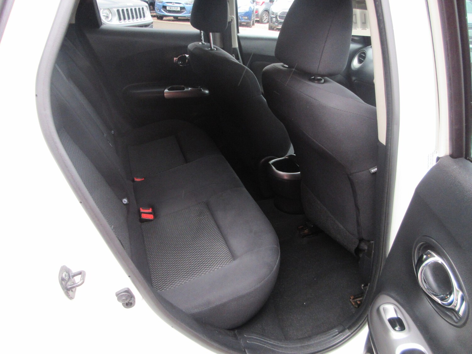 Used Nissan Juke 2015 for sale - 76129100: Photo 17