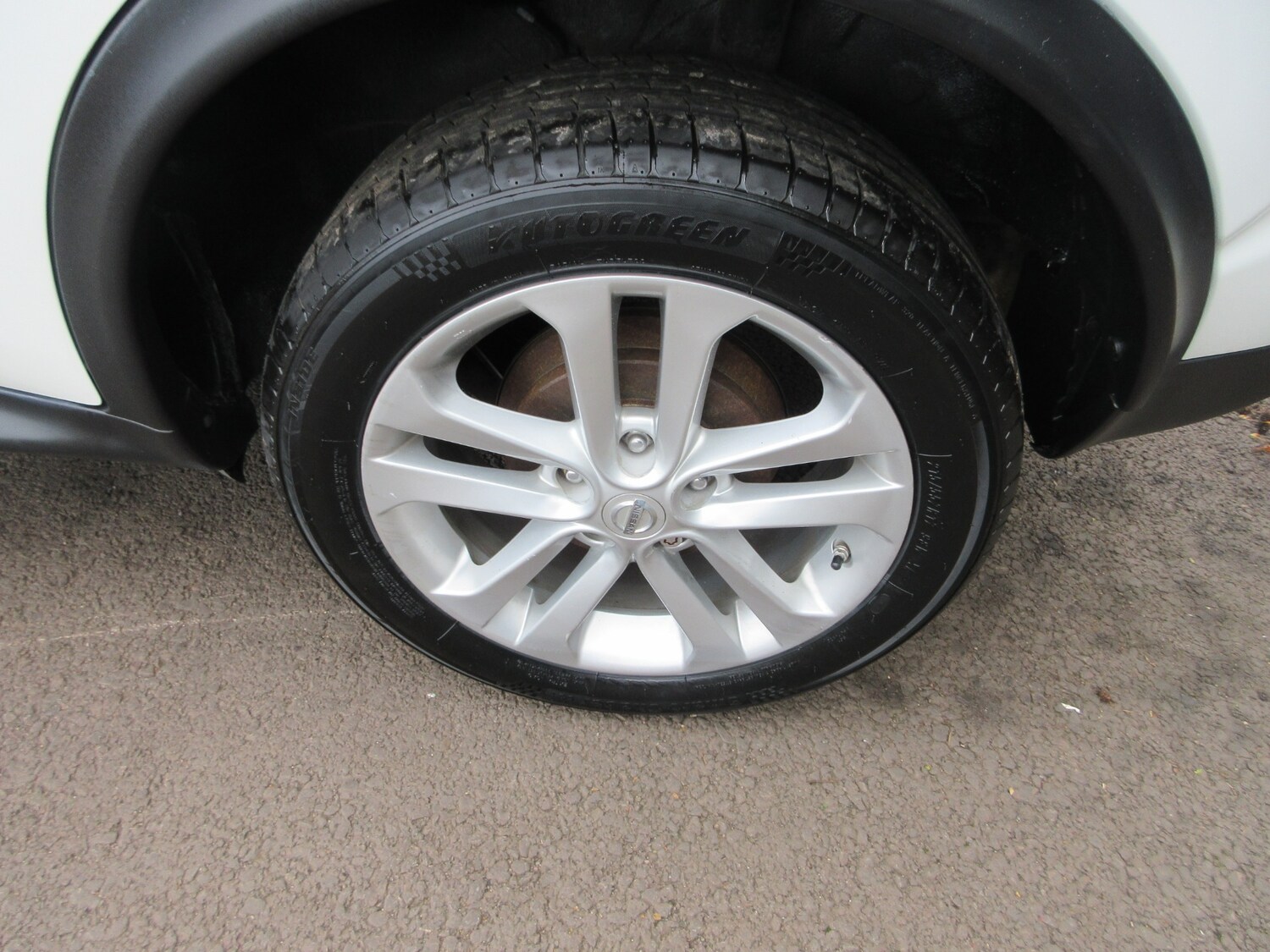 Used Nissan Juke 2015 for sale - 76129100: Photo 24