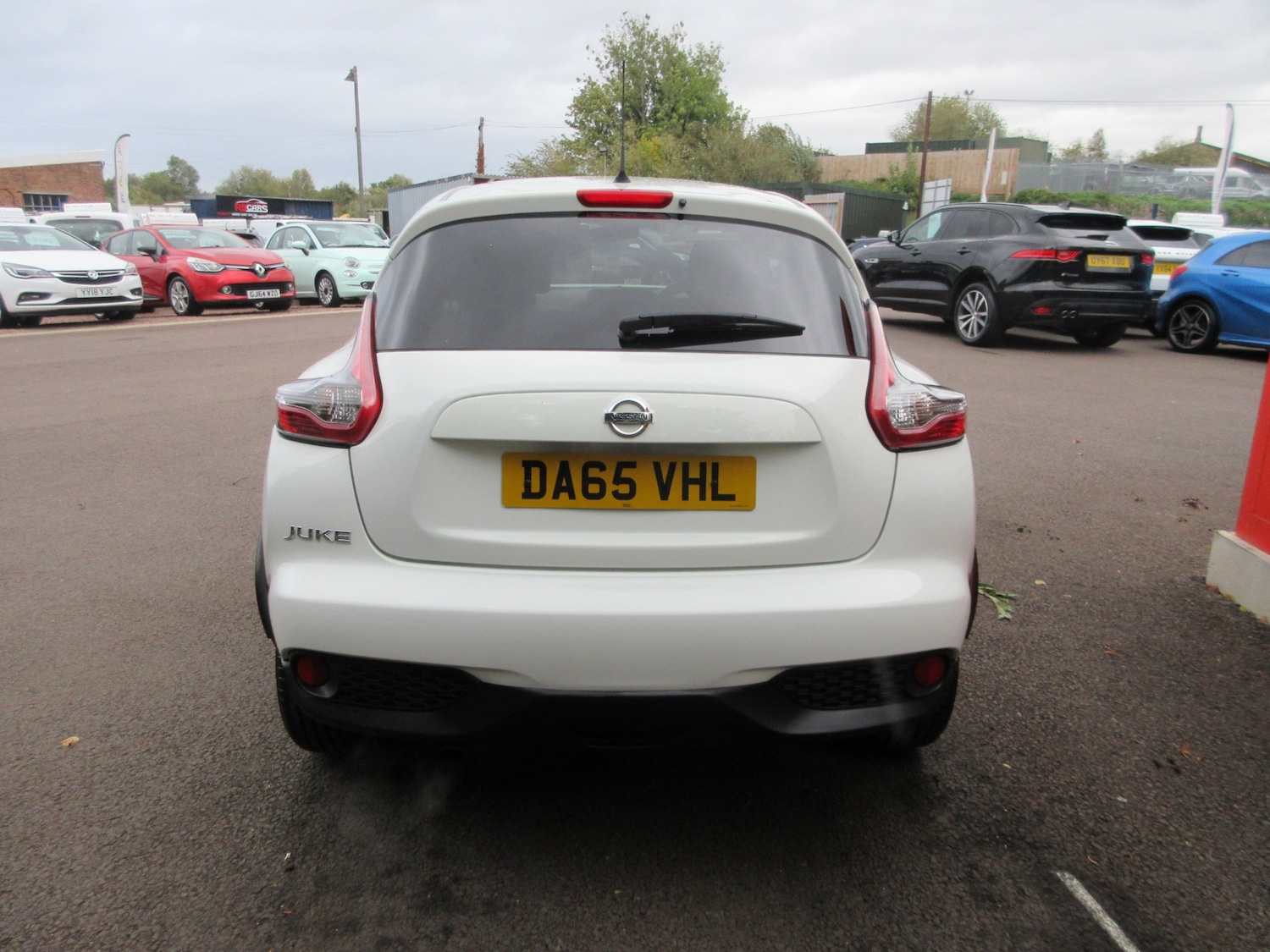 Used Nissan Juke 2015 for sale - 76129100: Photo 5