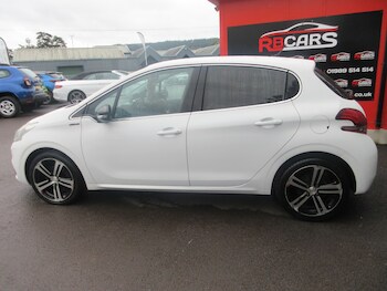 Used Peugeot 208 2016 for sale - 78733197: Photo