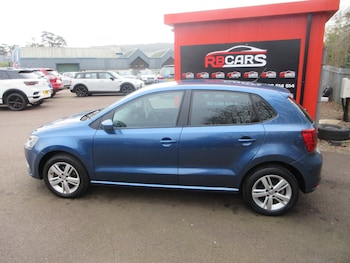 Used Volkswagen Polo 2017 for sale - 77663494: Photo