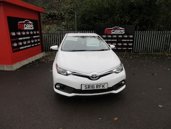 Used Toyota Auris 2016 for sale - 76352691: Photo