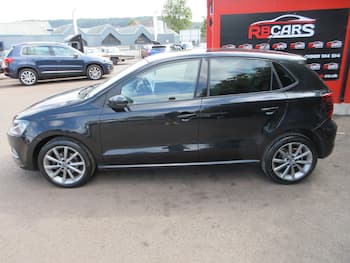 Used Volkswagen Polo 2015 for sale - 79503899: Photo