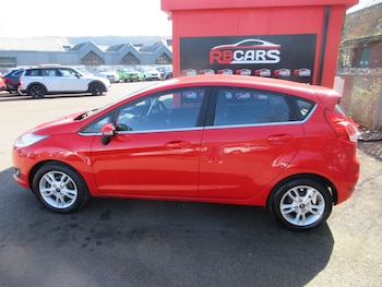 Used Ford Fiesta 2015 for sale - 77845258: Photo