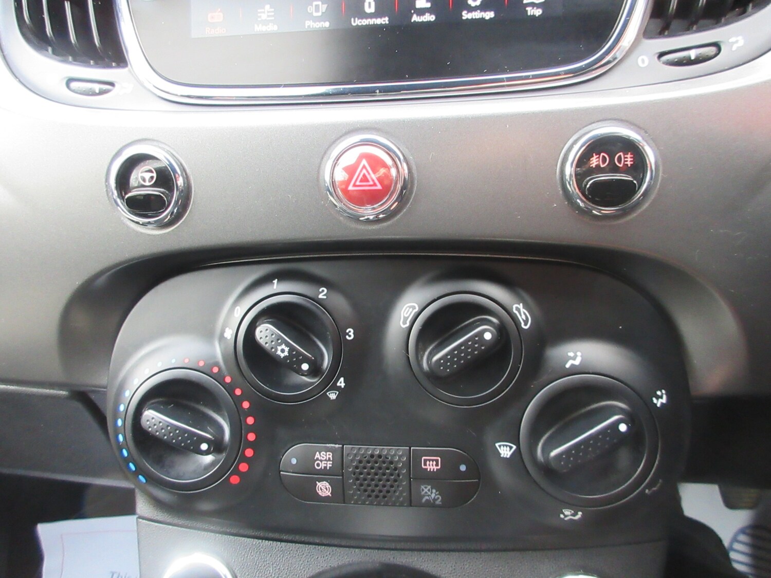 Used Fiat 500 2016 for sale - 77114192: Photo 11