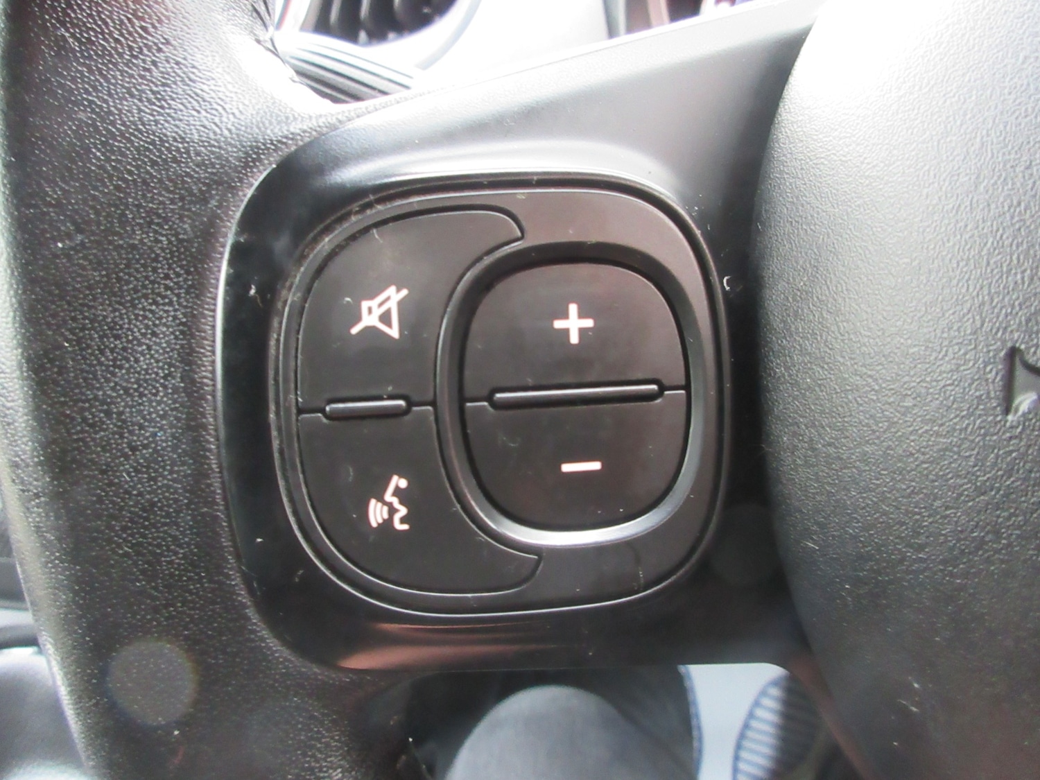 Used Fiat 500 2016 for sale - 77114192: Photo 14