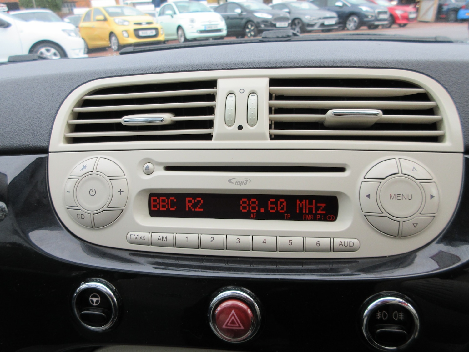 Used Fiat 500 2015 for sale - 76531465: Photo 11