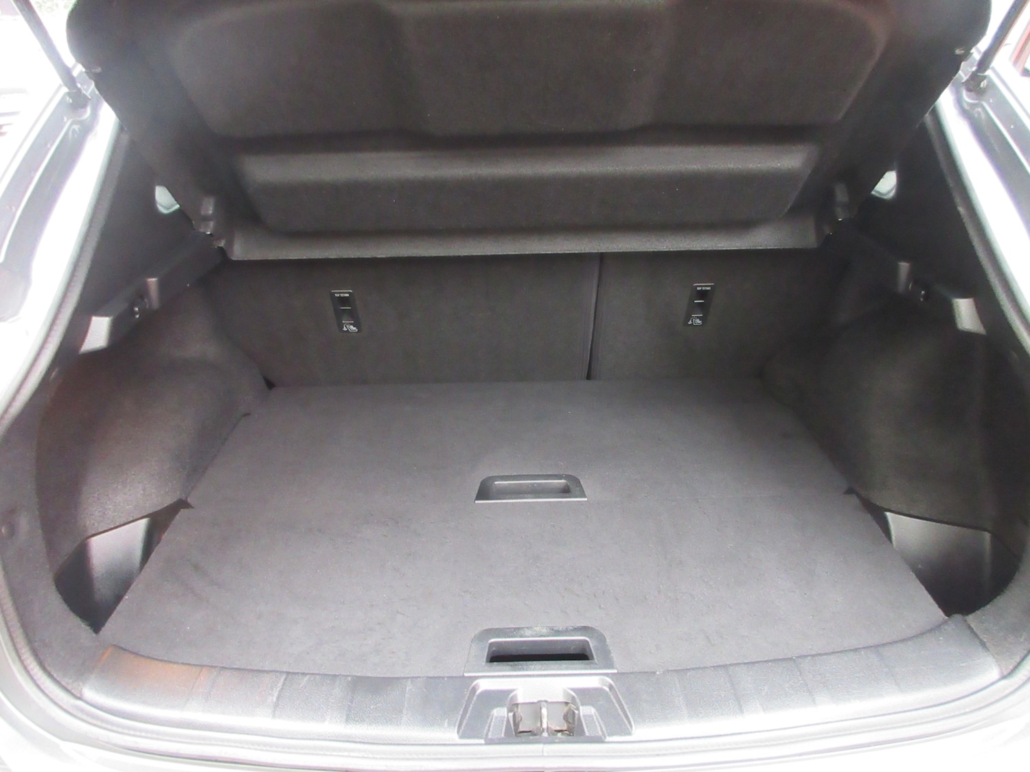 Used Nissan Qashqai 2017 for sale - 76477500: Photo 27