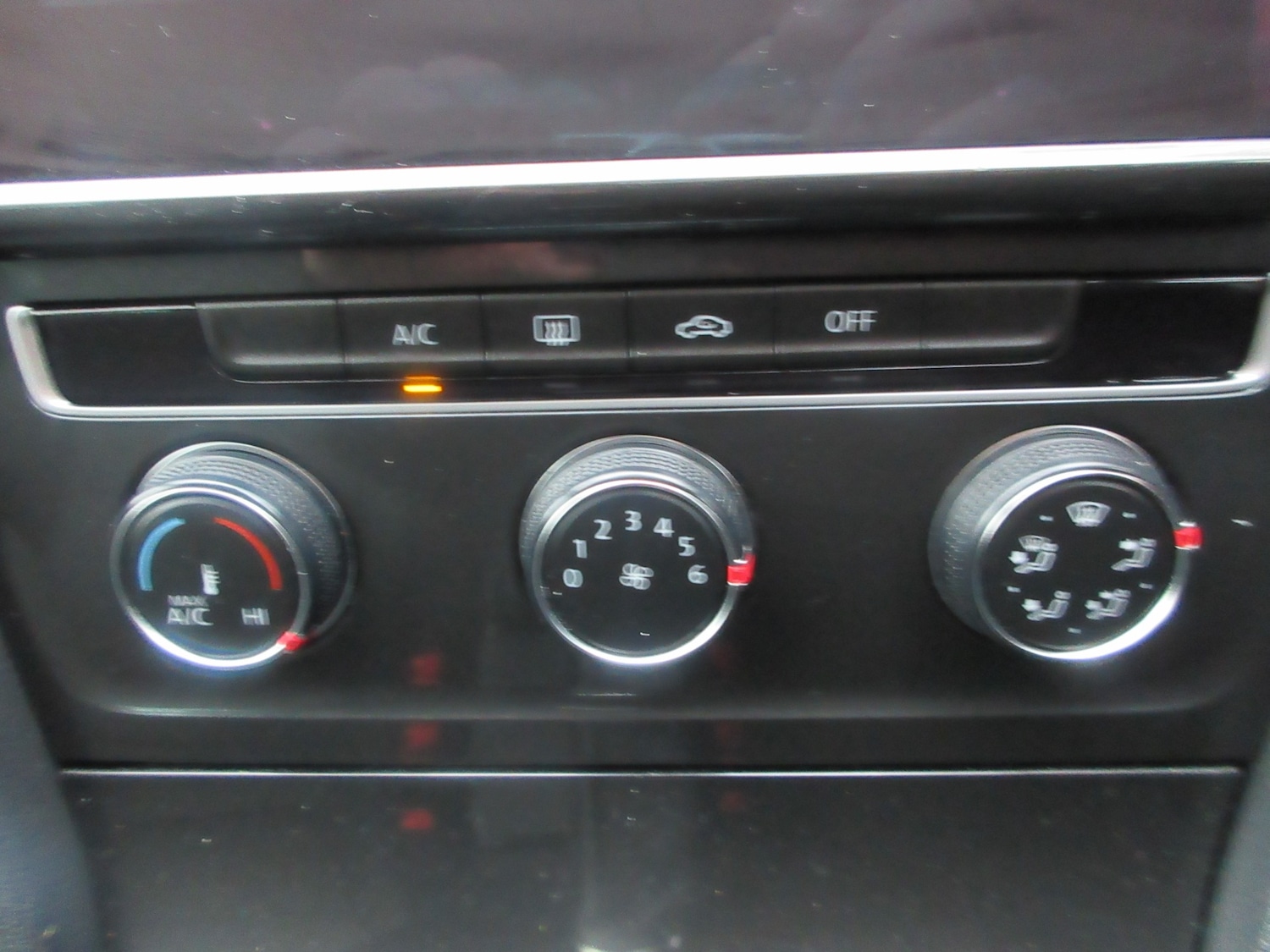 Used Volkswagen Golf 2019 for sale - 77261692: Photo 14