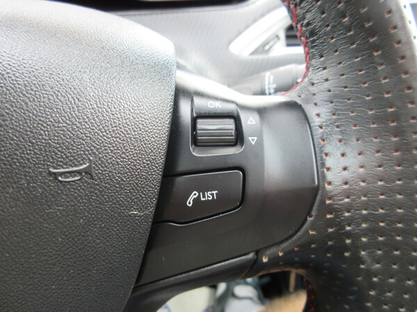 Used Peugeot 2008 2018 for sale - 75569458: Photo 12