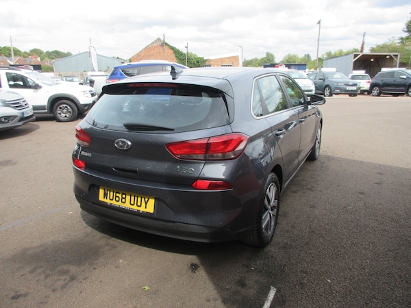 Used Hyundai i30 2018 for sale - 75994274: Photo 6