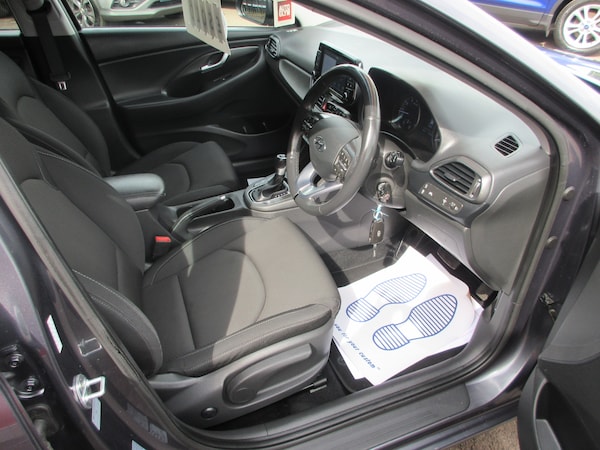 Used Hyundai i30 2018 for sale - 75994274: Photo 8