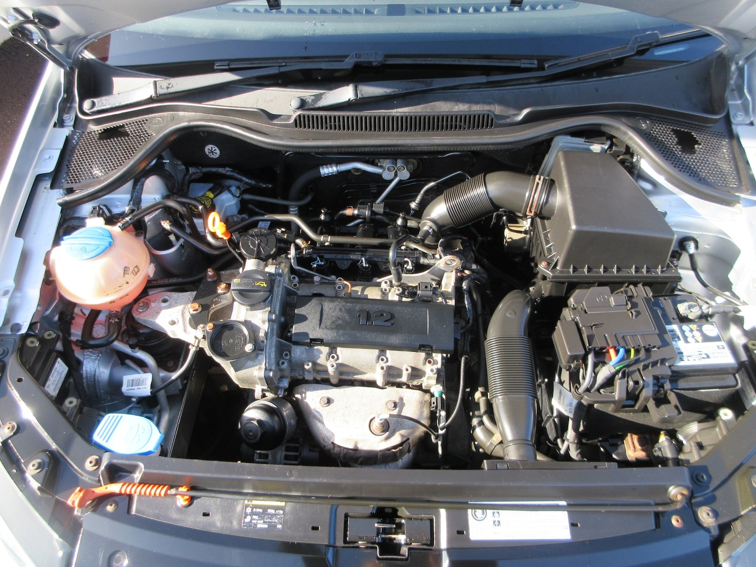 Used Volkswagen Polo 2013 for sale - 77650090: Photo 24