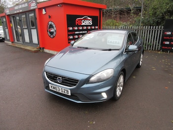 Used Volvo V40 2013 for sale - 76404688: Photo