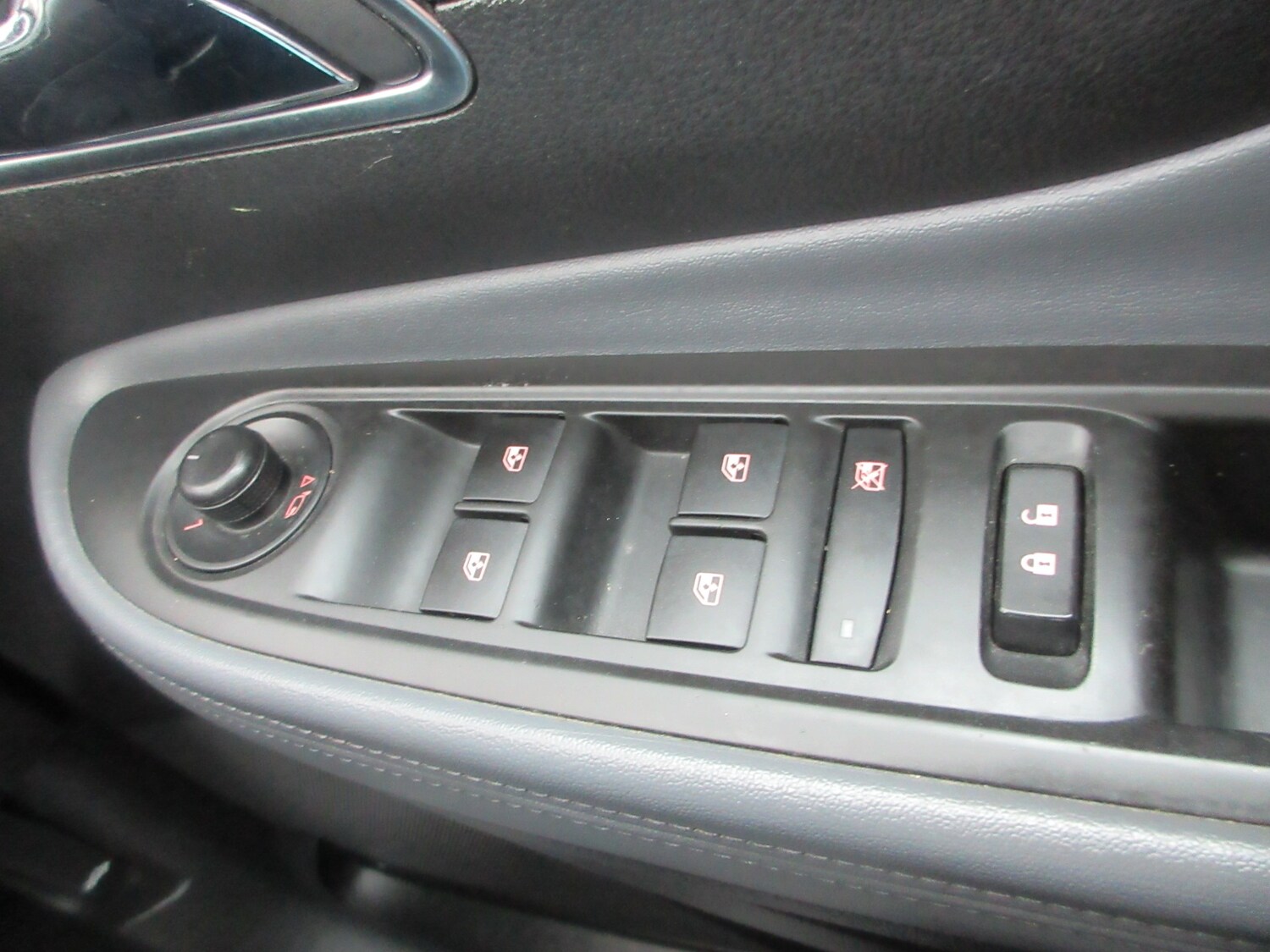 Used Vauxhall Mokka 2016 for sale - 77592231: Photo 18