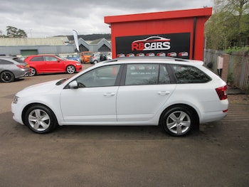 Used Skoda Octavia 2014 for sale - 77896592: Photo
