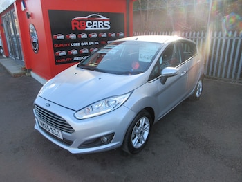 Used Ford Fiesta 2016 for sale - 77701970: Photo