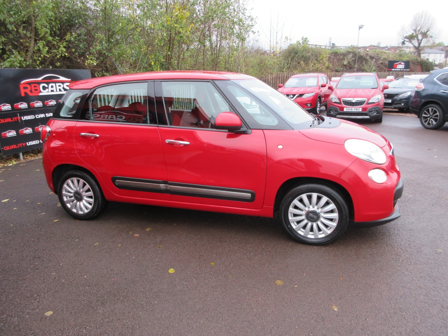 Used Fiat 500L 2013 for sale - 76477551: Photo 7