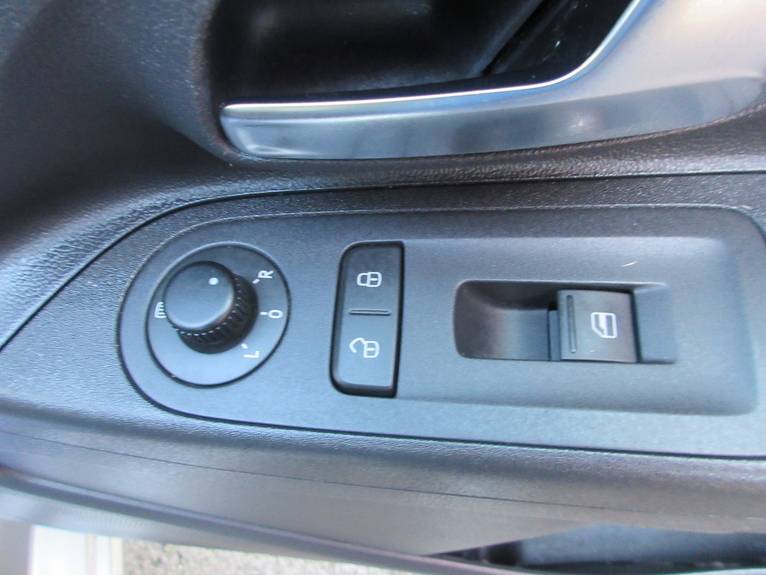 Used Volkswagen up! 2014 for sale - 77649876: Photo 10