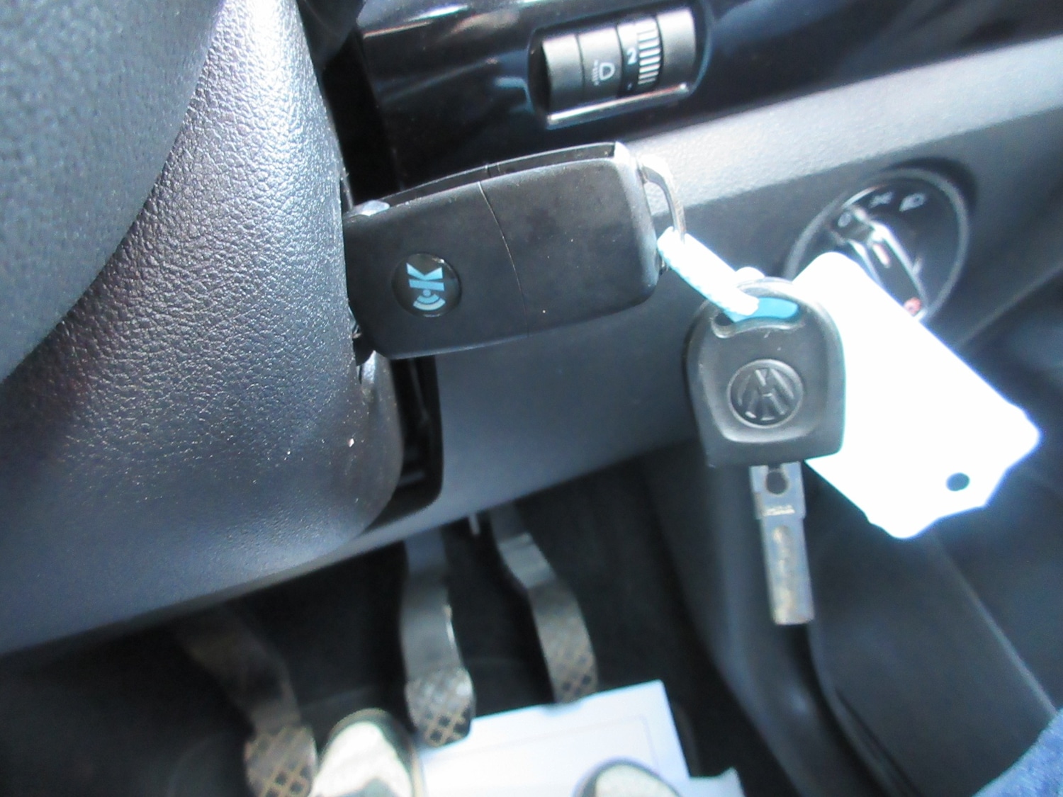 Used Volkswagen up! 2014 for sale - 77649876: Photo 18