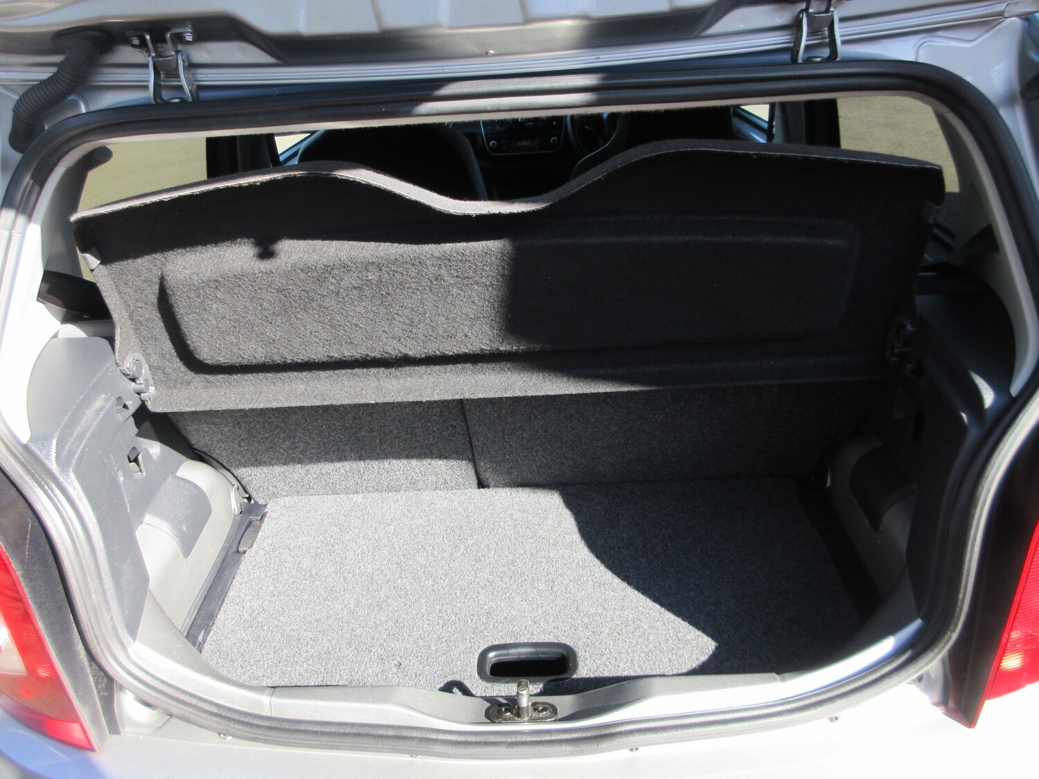 Used Volkswagen up! 2014 for sale - 77649876: Photo 21