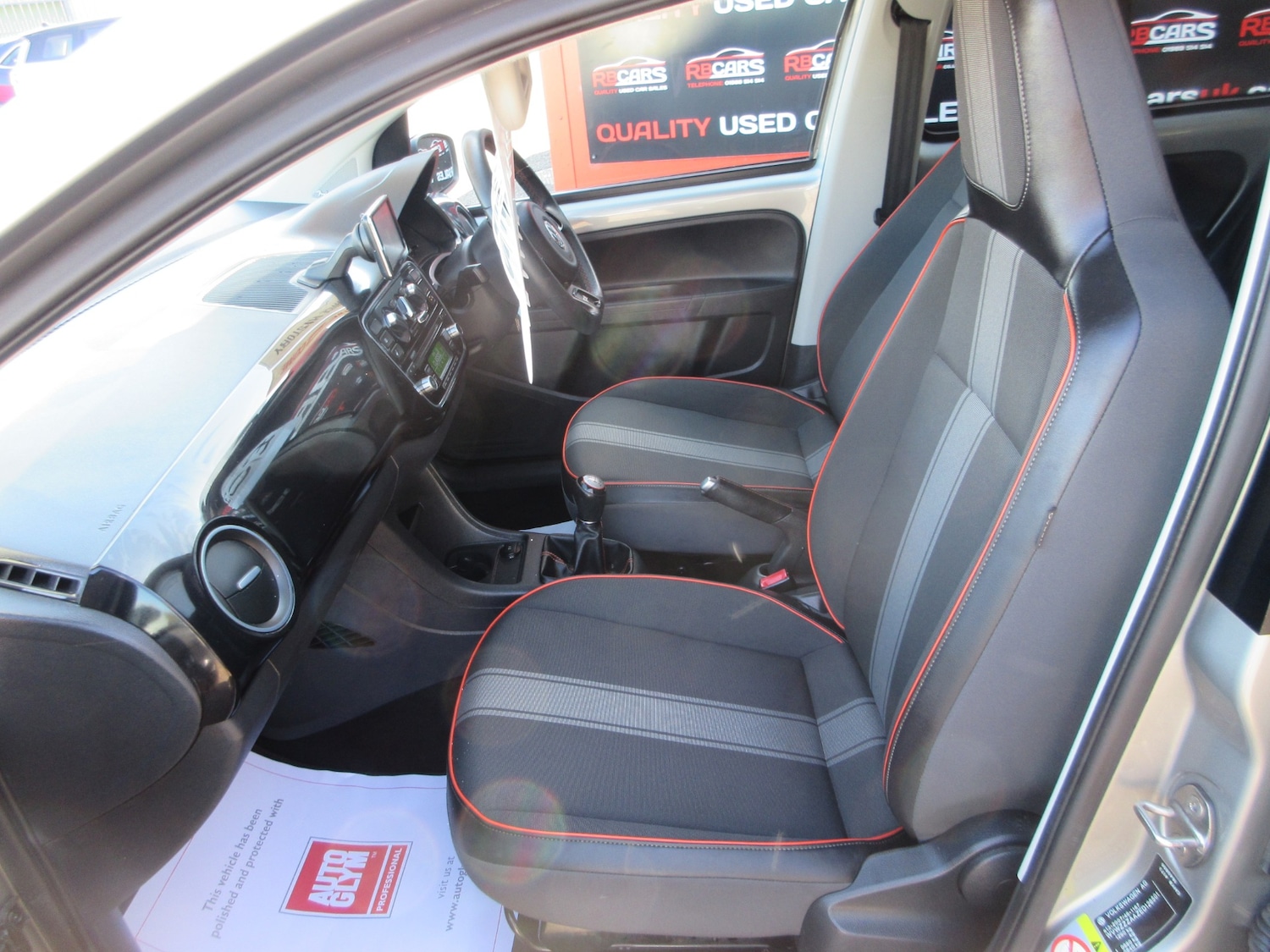 Used Volkswagen up! 2014 for sale - 77649876: Photo 23