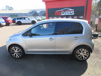 Used Volkswagen up! 2014 for sale - 77649876: Photo