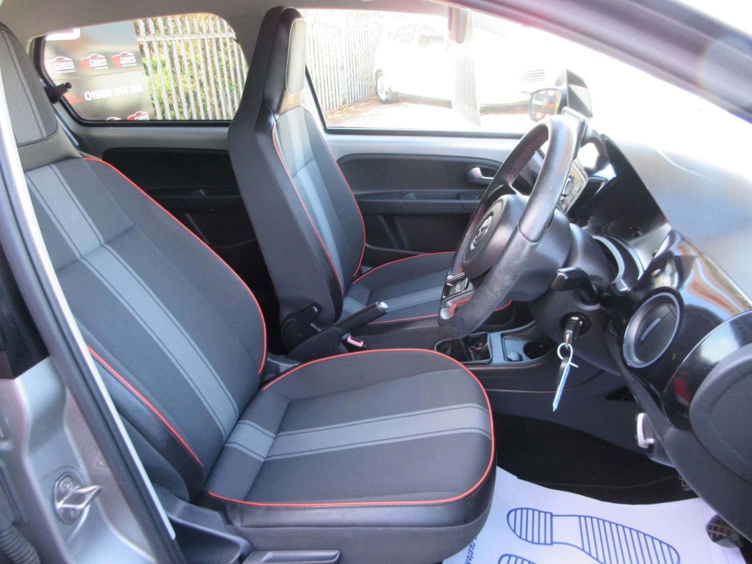 Used Volkswagen up! 2014 for sale - 77649876: Photo 9