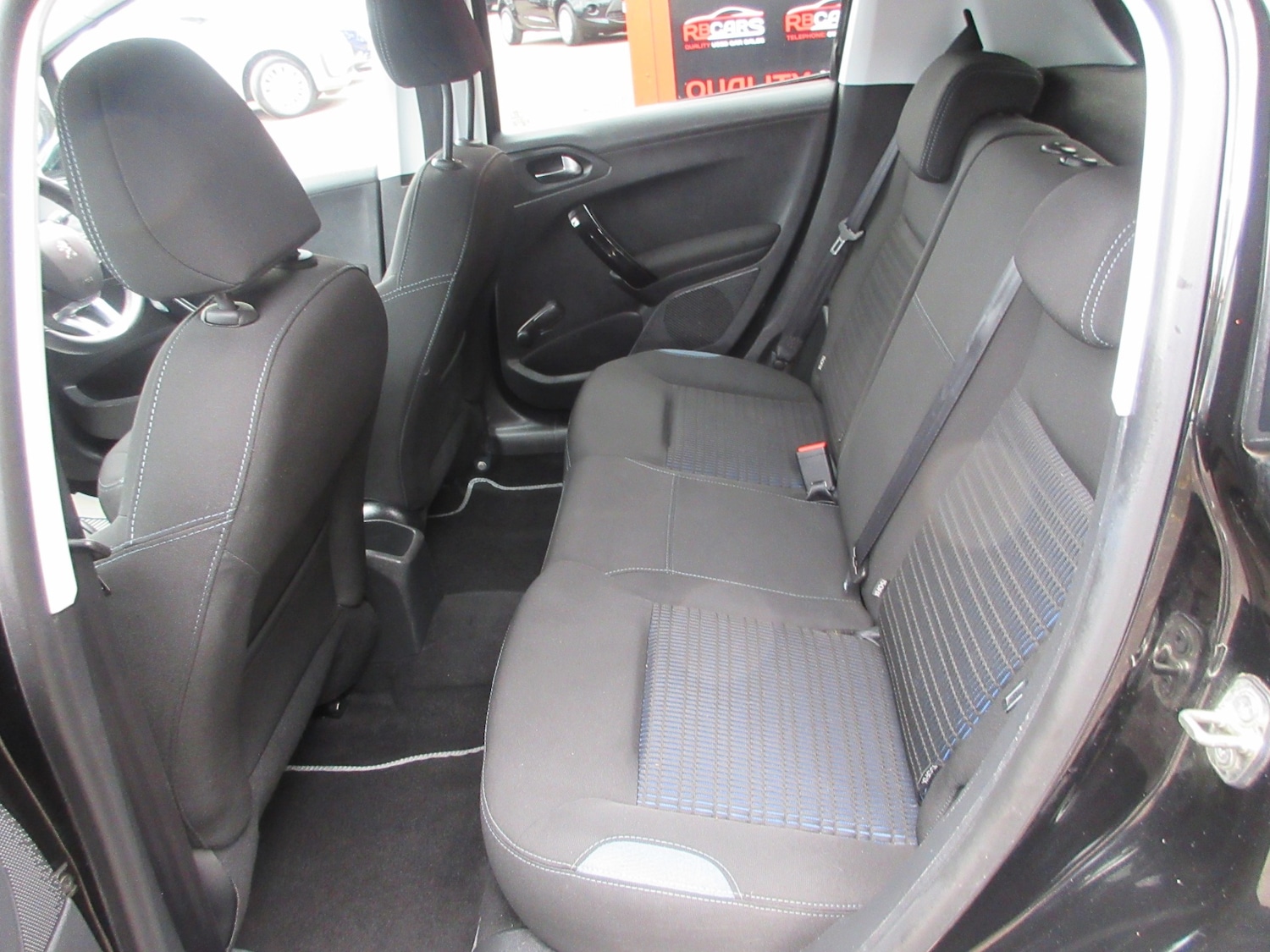 Used Peugeot 208 2015 for sale - 76262840: Photo 23