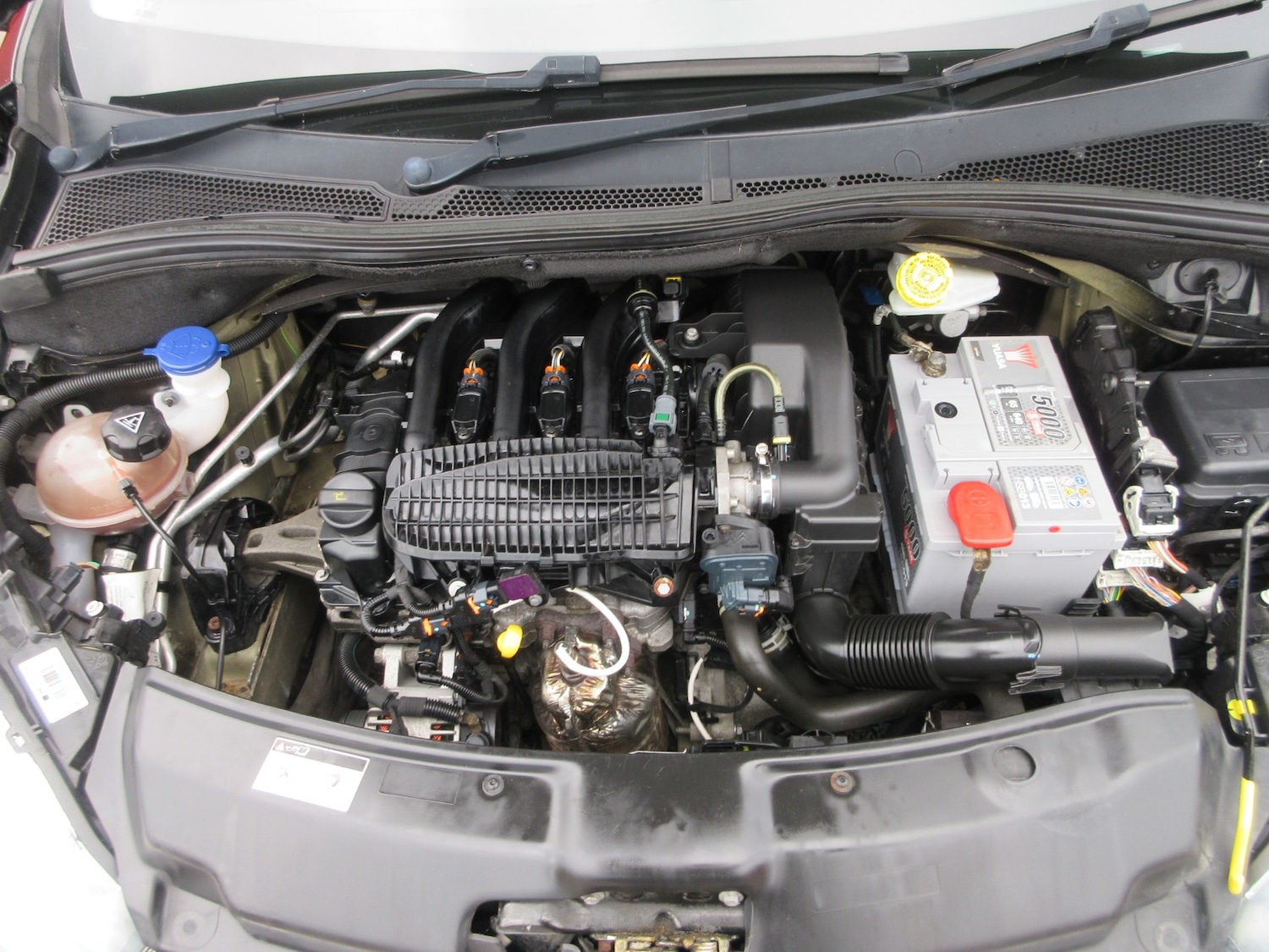 Used Peugeot 208 2015 for sale - 76262840: Photo 25