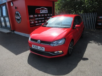 Used Volkswagen Polo 2016 for sale - 79399377: Photo