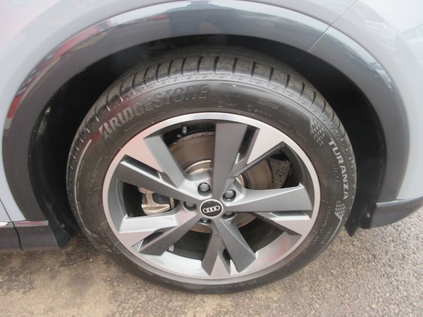 Used Audi Q4 e-tron 2022 for sale - 73363459: Photo 28