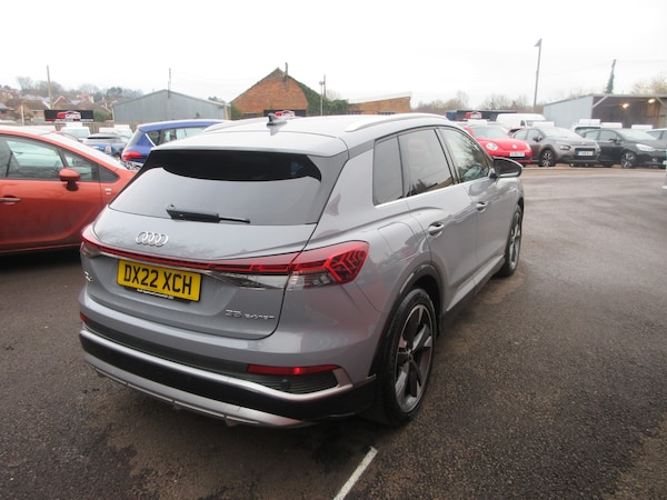 Used Audi Q4 e-tron 2022 for sale - 73363459: Photo 6