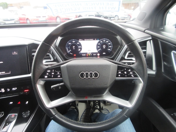 Used Audi Q4 e-tron 2022 for sale - 73363459: Photo 9