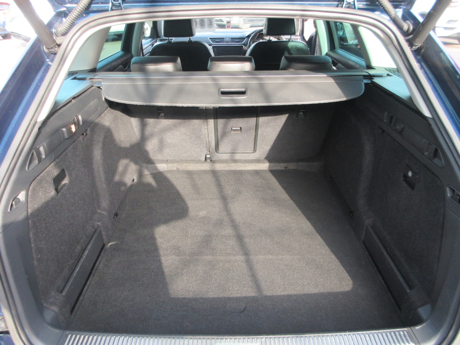 Used Skoda Superb 2019 for sale - 77663532: Photo 28