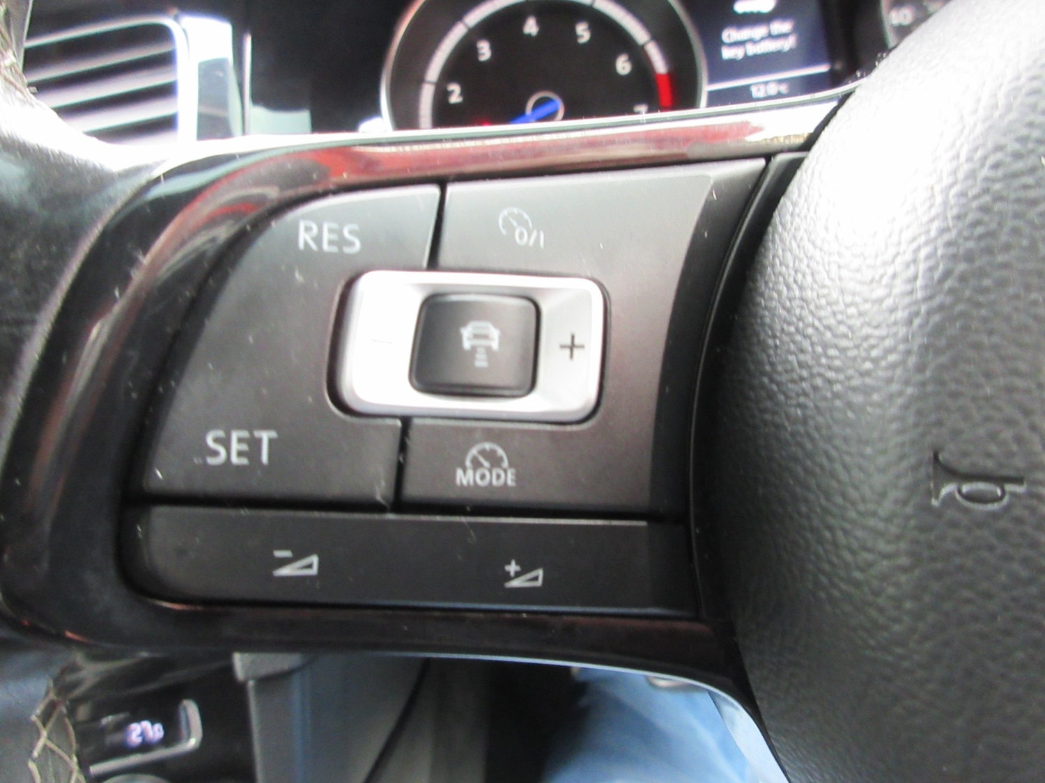 Used Volkswagen Golf 2014 for sale - 75629795: Photo 17