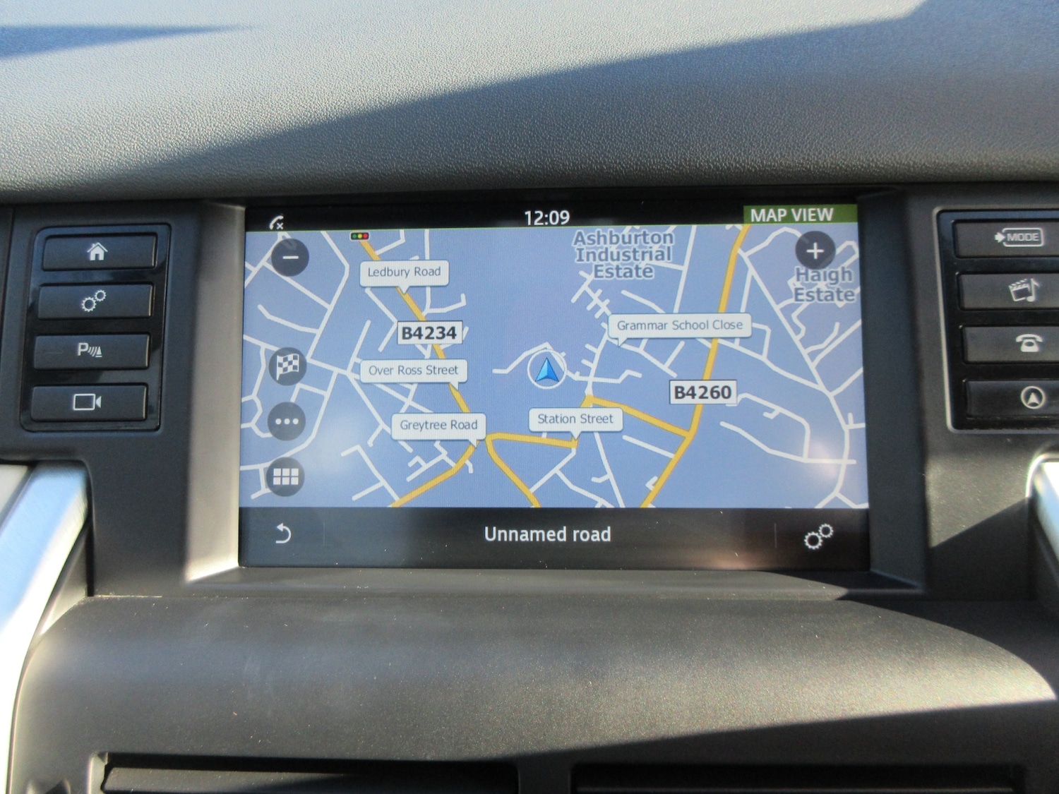 Used Land Rover Discovery Sport 2016 for sale - 76517589: Photo 13