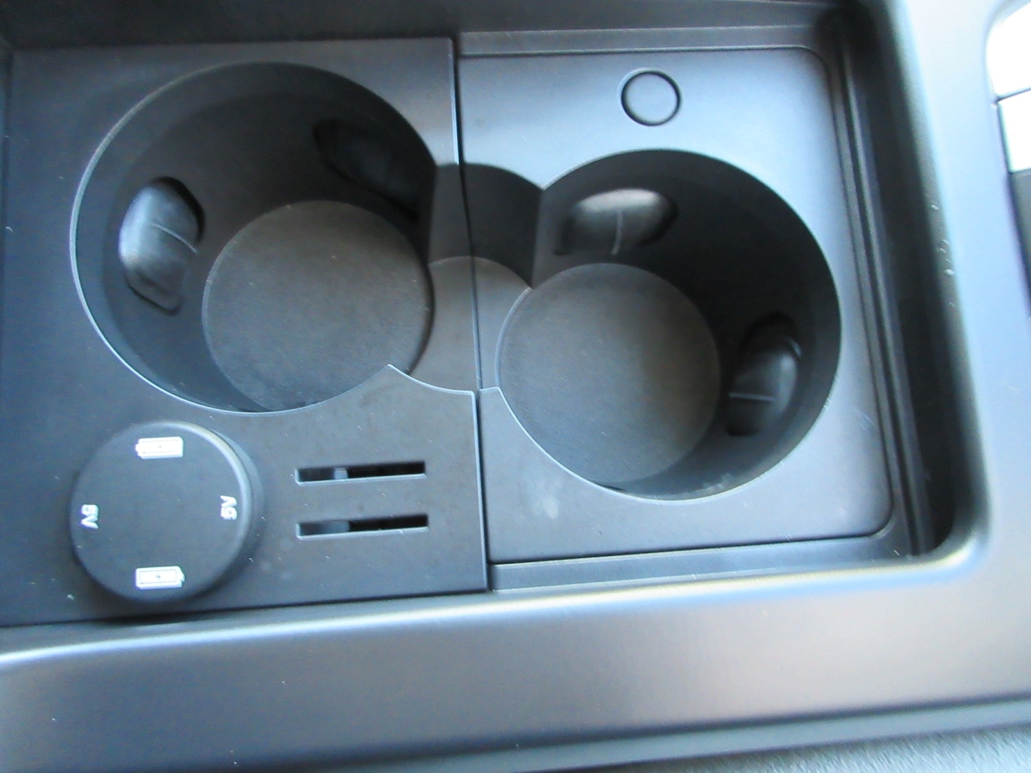 Used Land Rover Discovery Sport 2016 for sale - 76517589: Photo 17