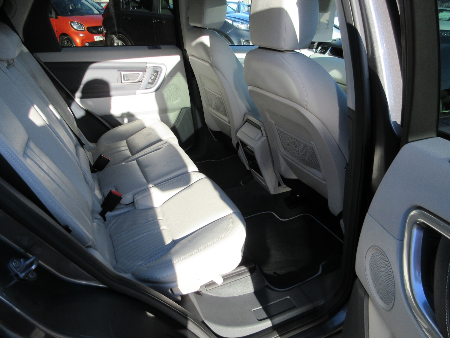 Used Land Rover Discovery Sport 2016 for sale - 76517589: Photo 21