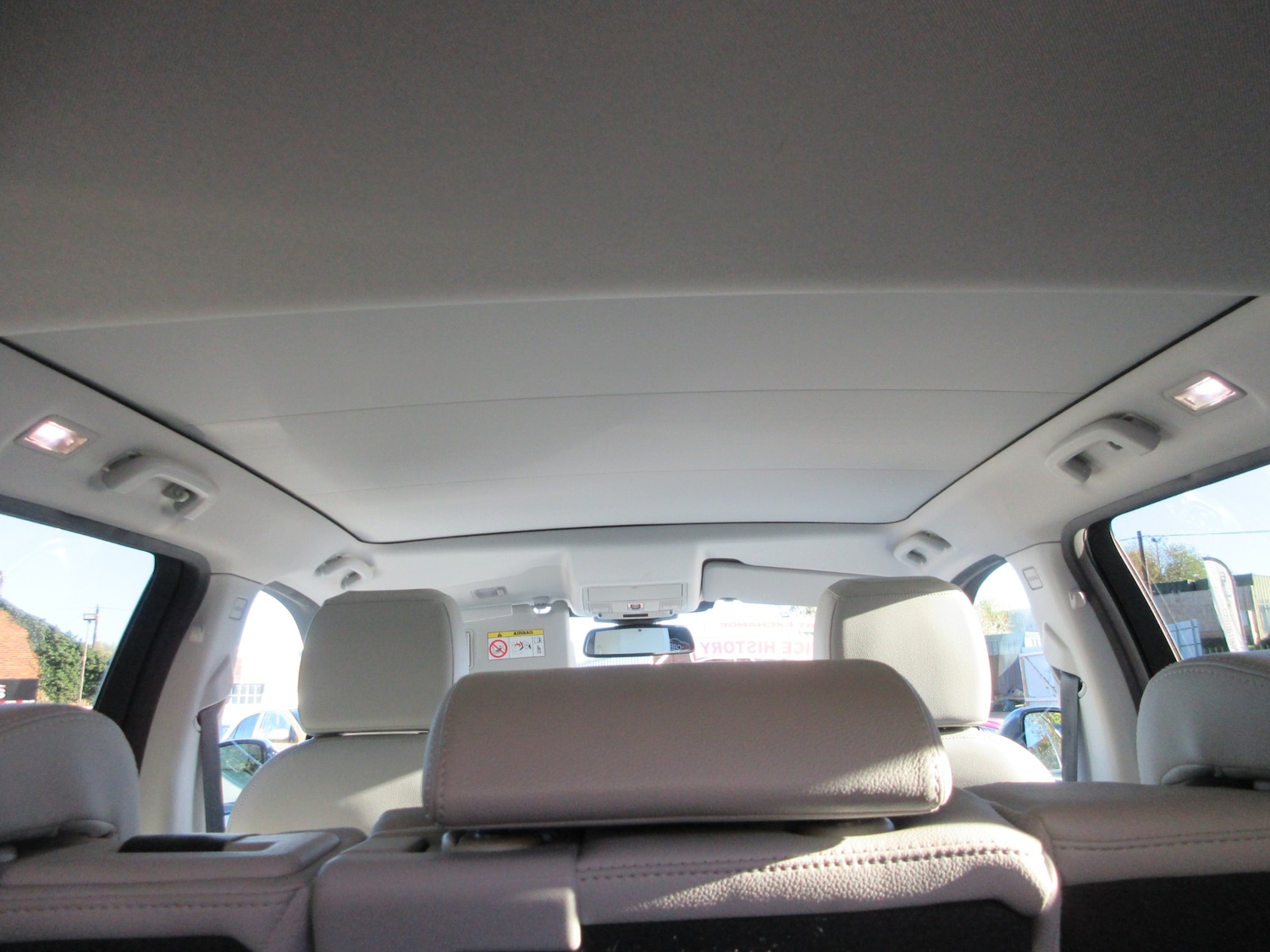 Used Land Rover Discovery Sport 2016 for sale - 76517589: Photo 25